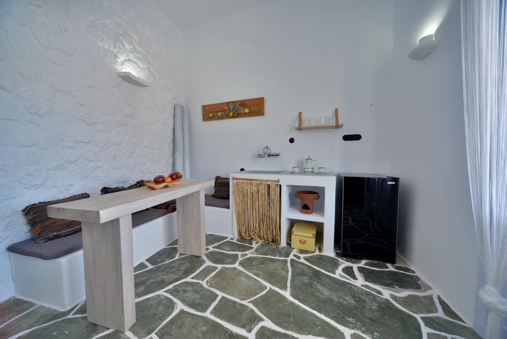Amo Folegandros Apartment Karavostasis  Ngoại thất bức ảnh